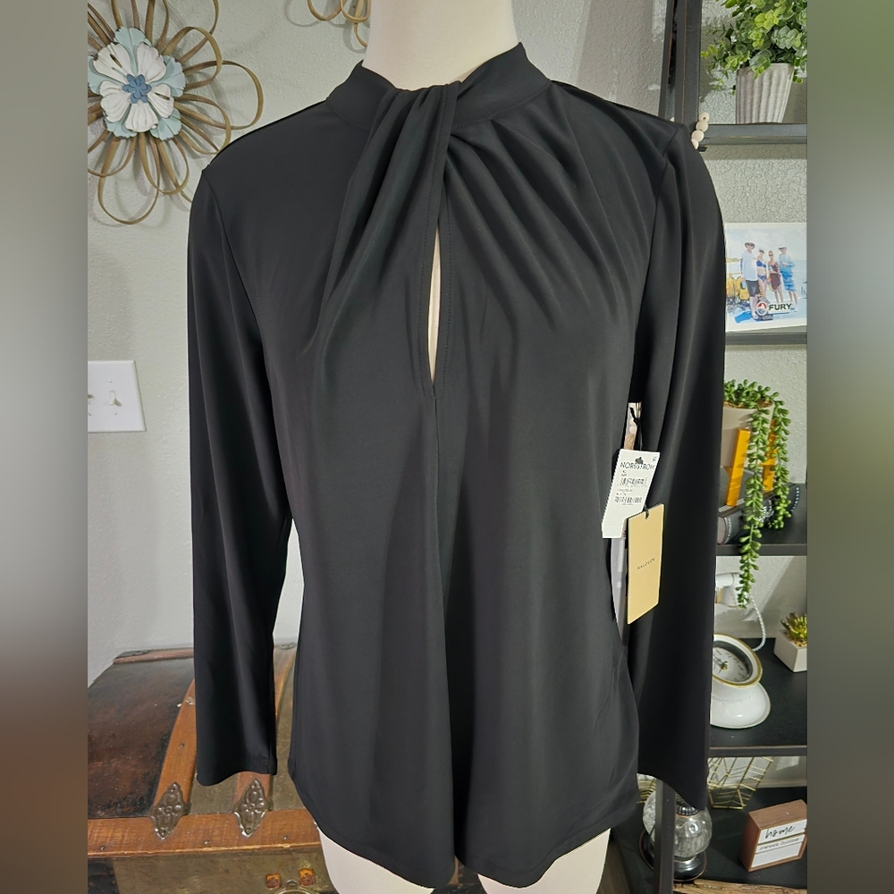 Elegant Black Long-Sleeve Dress